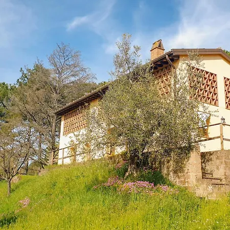 Agriturismo Podere Le Tombe-2